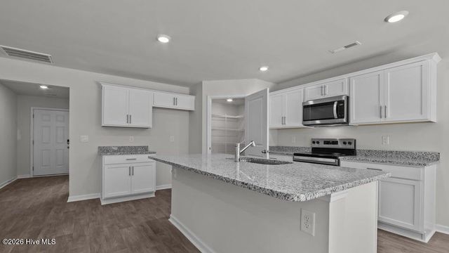 122 Claude Street, La Grange, NC 28551