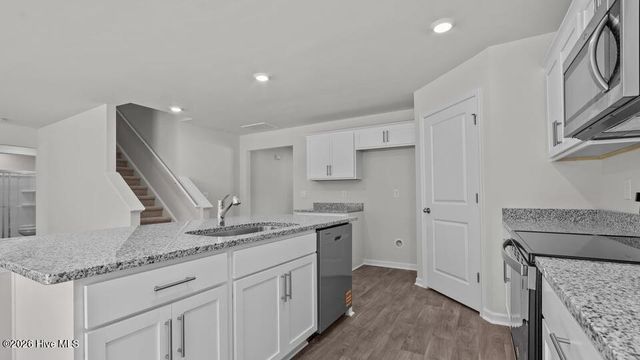 122 Claude Street, La Grange, NC 28551