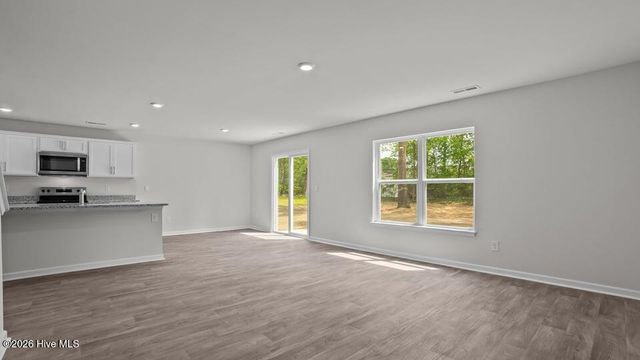 122 Claude Street, La Grange, NC 28551