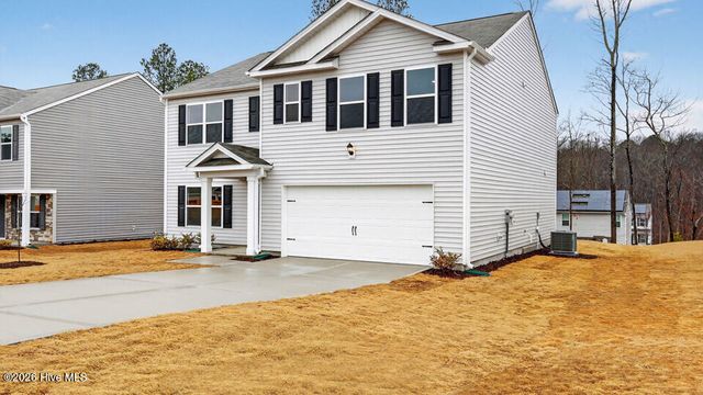 122 Claude Street, La Grange, NC 28551