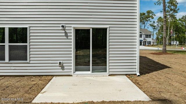 122 Claude Street, La Grange, NC 28551