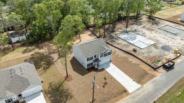 122 Claude Street, La Grange, NC 28551