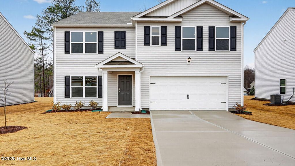122 Claude Street, La Grange, NC 28551