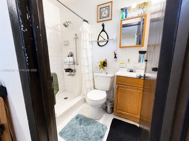 2745 NW 7th Court, Fort Lauderdale, FL 33311