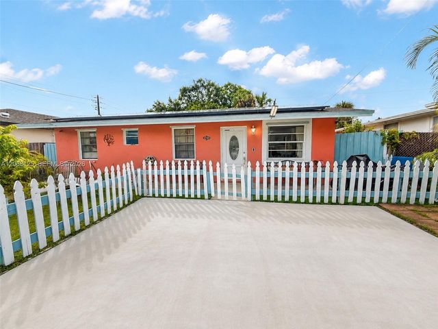 2745 NW 7th Court, Fort Lauderdale, FL 33311