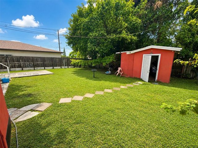 2745 NW 7th Court, Fort Lauderdale, FL 33311
