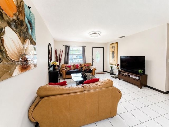2745 NW 7th Court, Fort Lauderdale, FL 33311
