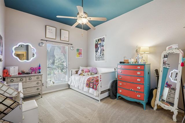 500 Leanna Woods CV, Manchaca, TX 78652