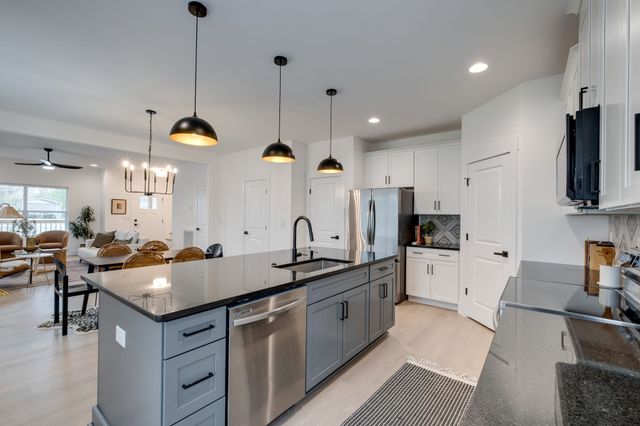 4119 Church St, Old Hickory, TN 37138