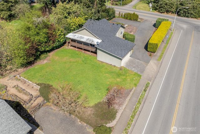 3805 Pacific Way, Longview, WA 98632