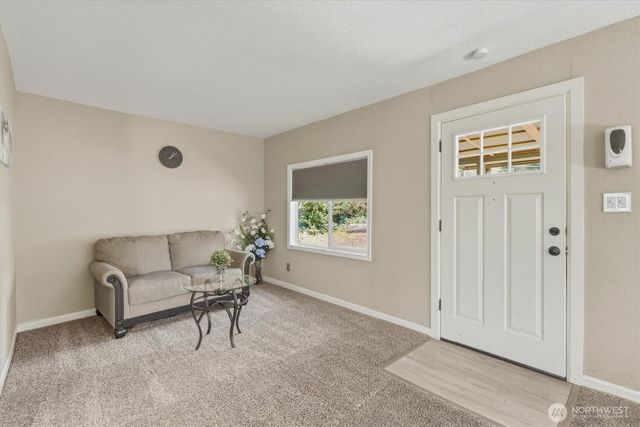 3805 Pacific Way, Longview, WA 98632