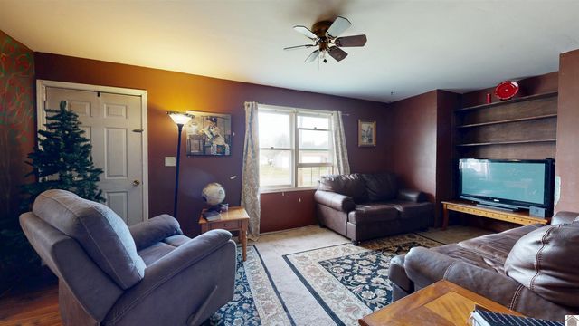 406 4th Street, Hardin, KY 42048