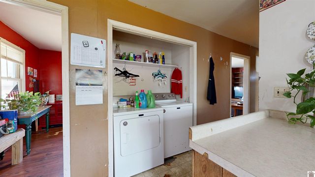 406 4th Street, Hardin, KY 42048