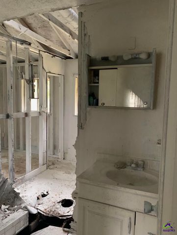 303 Carroll Drive, Warner Robins, GA 31093