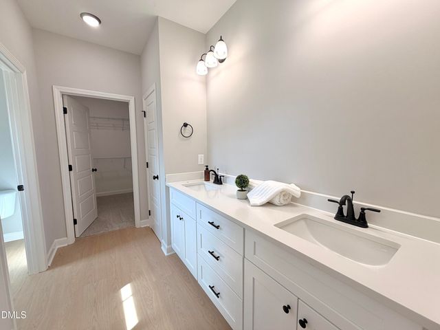3705 Huntcliff Drive, La Grange, NC 28551