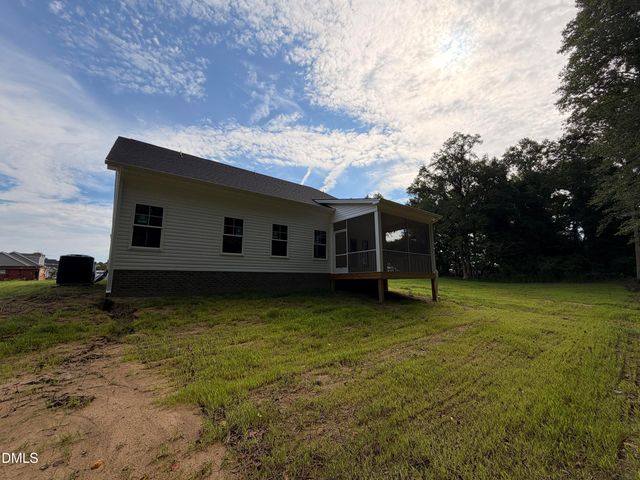3705 Huntcliff Drive, La Grange, NC 28551