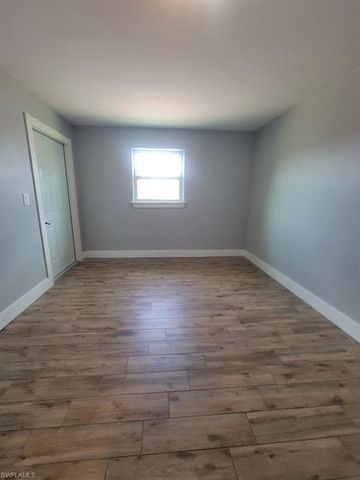 203 Redcliff AVE, Lehigh Acres, FL 33936