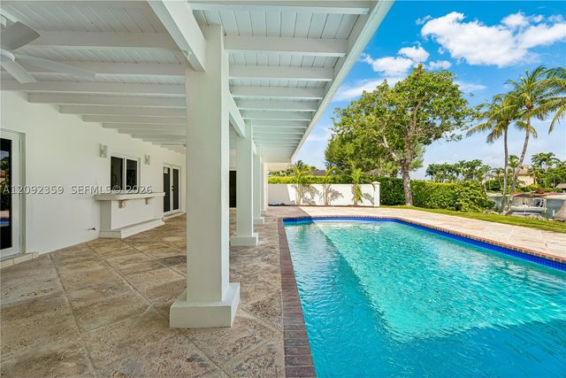 9365 SW 142nd St 9635, Miami, FL 33176