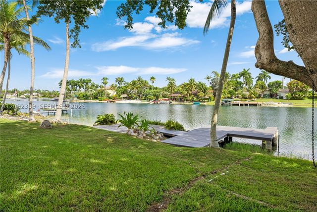 9365 SW 142nd St 9635, Miami, FL 33176