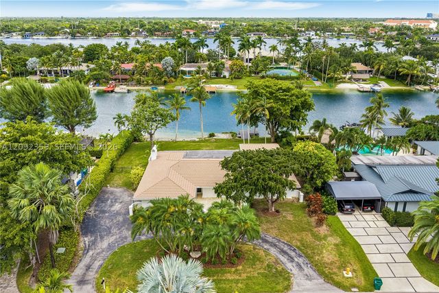 9365 SW 142nd St 9635, Miami, FL 33176
