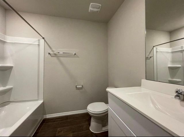 5805 Xene DR, Austin, TX 78724