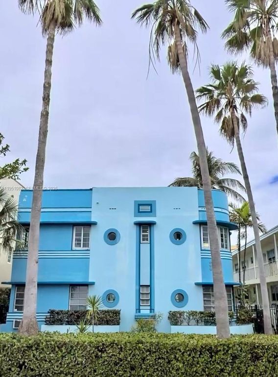 1250 Drexel Ave 3, Miami Beach, FL 33139