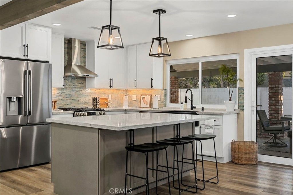 1216 E Clifpark Way, Anaheim, CA 92805 — exterior