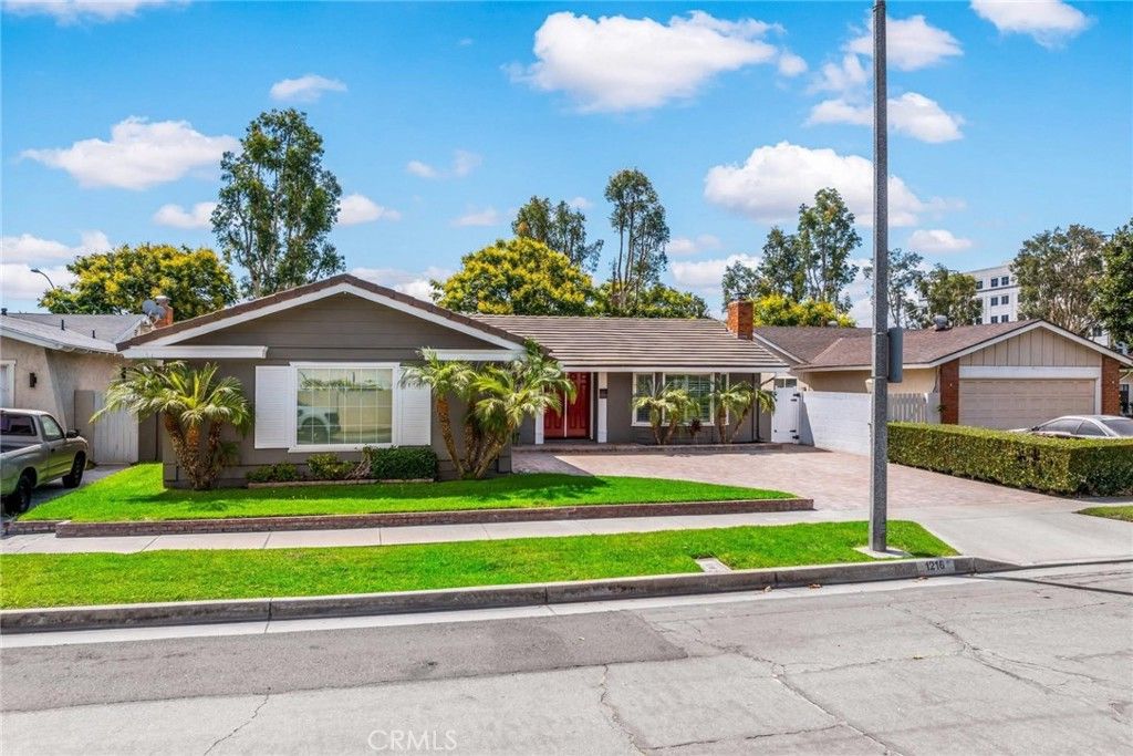 1216 E Clifpark Way, Anaheim, CA 92805 — photo 4