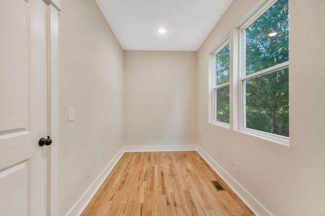 2005 Beaver Ridge Dr, White Bluff, TN 37187