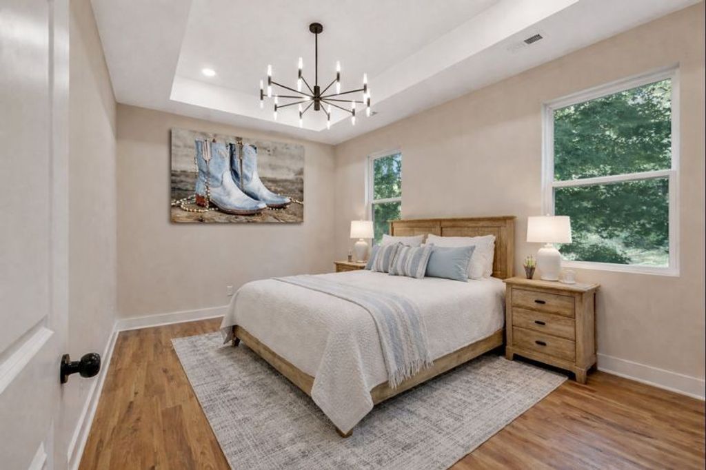 2005 Beaver Ridge Dr, White Bluff, TN 37187