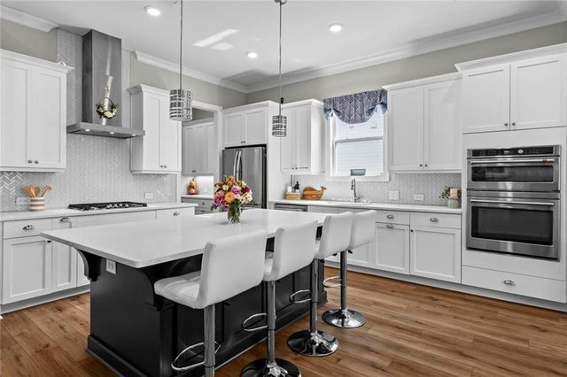 1041 Cagle Creek Overlook, Canton, GA 30115