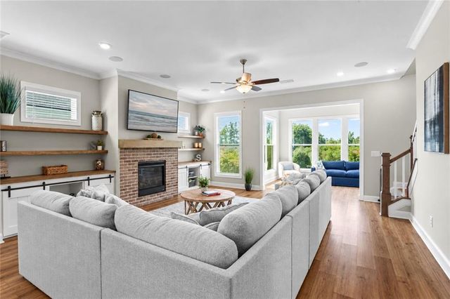 1041 Cagle Creek Overlook, Canton, GA 30115