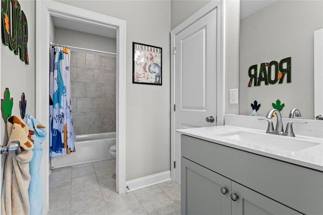 1041 Cagle Creek Overlook, Canton, GA 30115