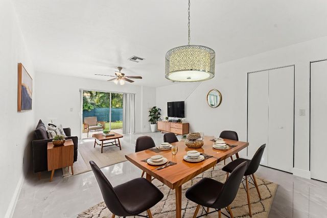 9790 Kamena Circle 9790, Boynton Beach, FL 33436