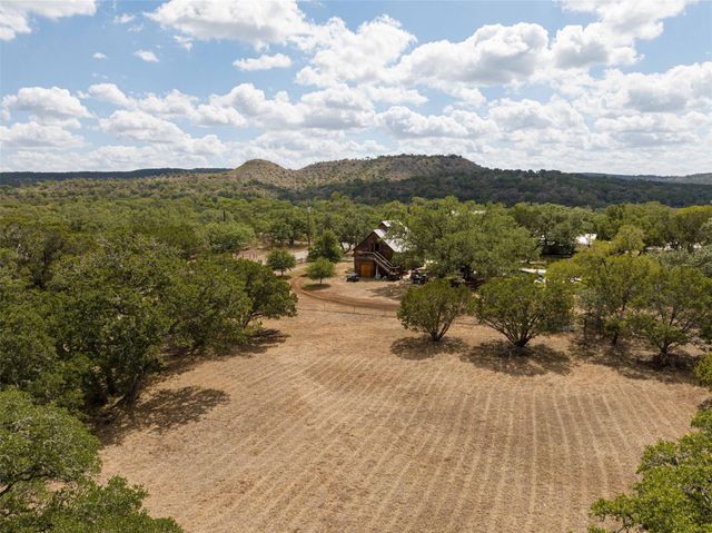 1212 Ridge Oak DR, Wimberley, TX 78676