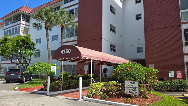 4750 NW 22nd Court 408, Lauderhill, FL 33313