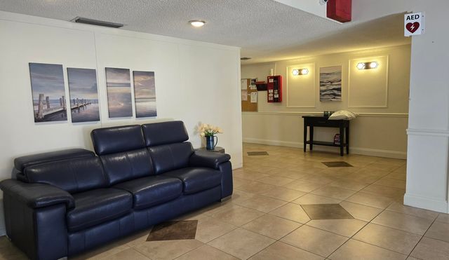 4750 NW 22nd Court 408, Lauderhill, FL 33313