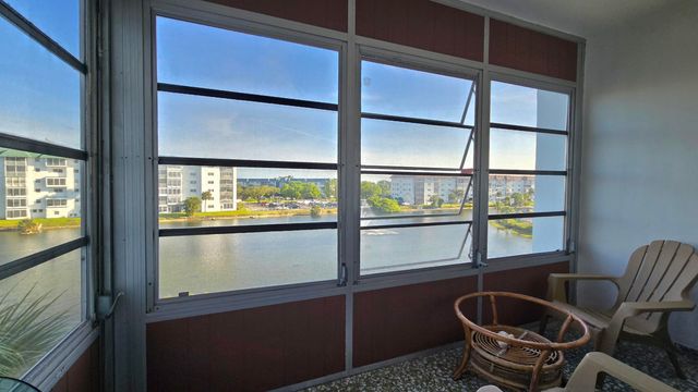 4750 NW 22nd Court 408, Lauderhill, FL 33313