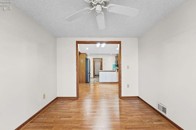 1313 Columbus Ave Unit C, Fostoria, OH 44830