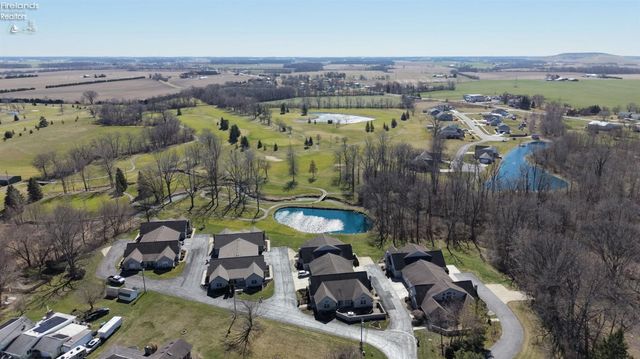 1313 Columbus Ave Unit C, Fostoria, OH 44830