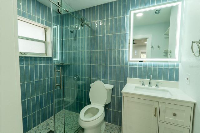 4203 FAWN CIRCLE, Tampa, FL 33610