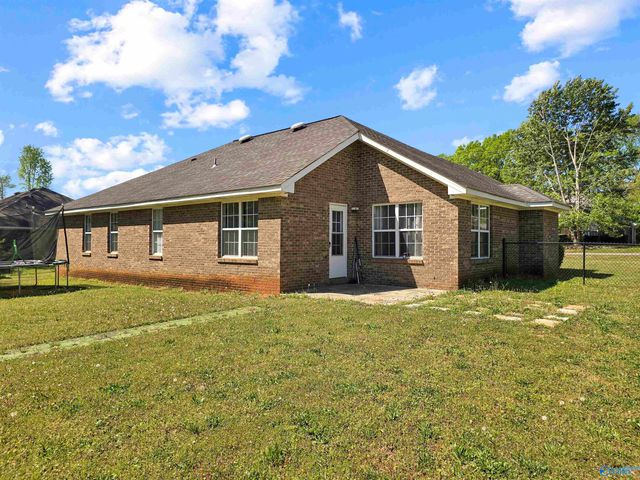 155 Hazel Trace, Hazel Green, AL 35750