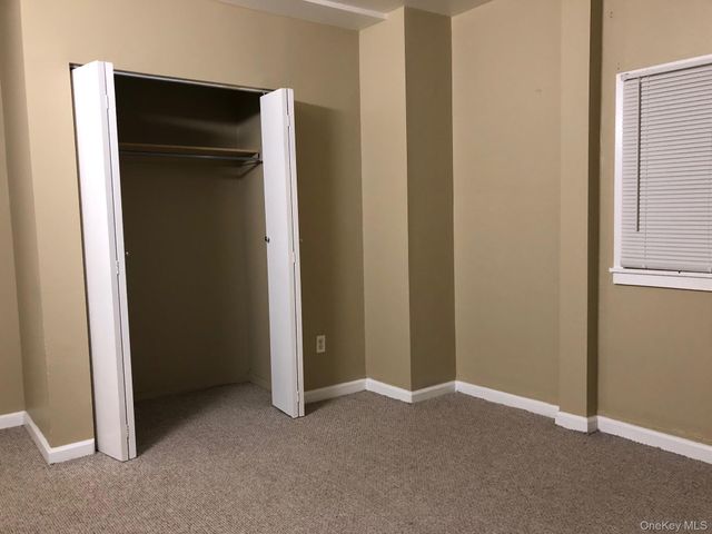 36 Cooper Street, Babylon, NY 11702
