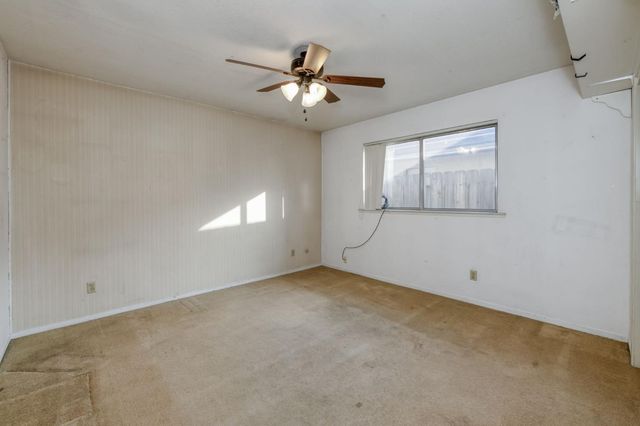 1468 Morris Avenue, Clovis, CA 93611