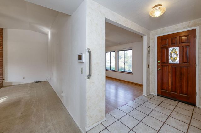 1468 Morris Avenue, Clovis, CA 93611