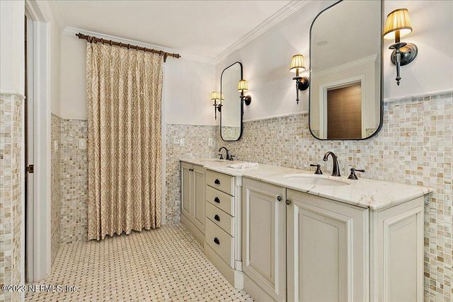 183 SEA HAMMOCK Way, Ponte Vedra Beach, FL 32082