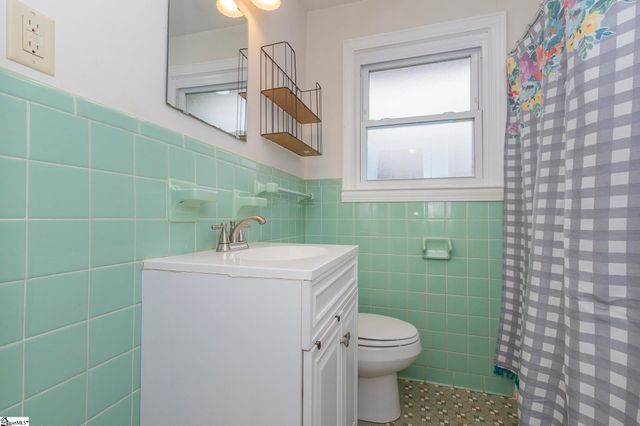 1006 Gordon Street, Anderson, SC 29626