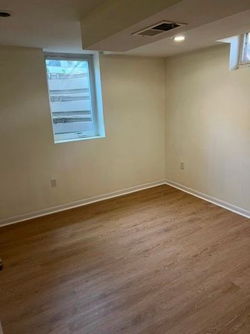 329 N Franklin Avenue, Ames, IA 50014