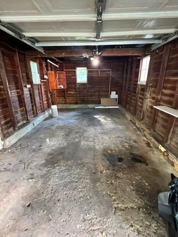 329 N Franklin Avenue, Ames, IA 50014
