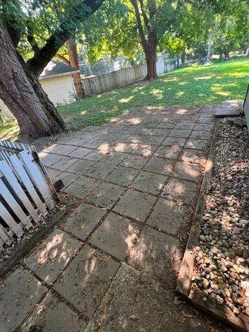 329 N Franklin Avenue, Ames, IA 50014